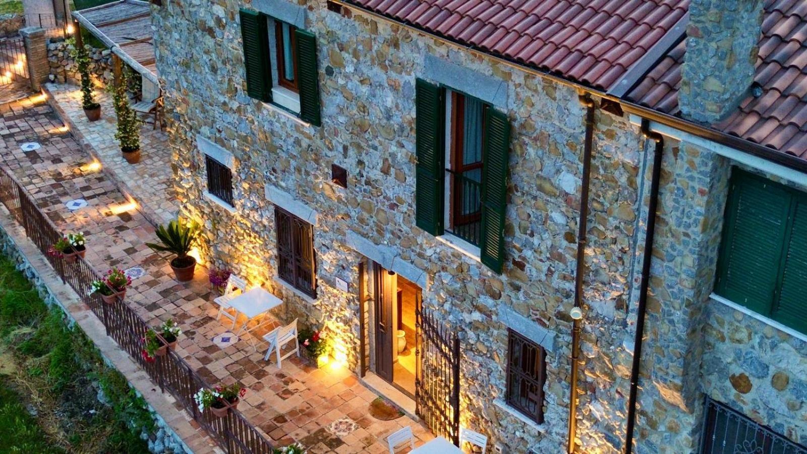 La Riggiola Bed and Breakfast Salerno Eksteriør billede